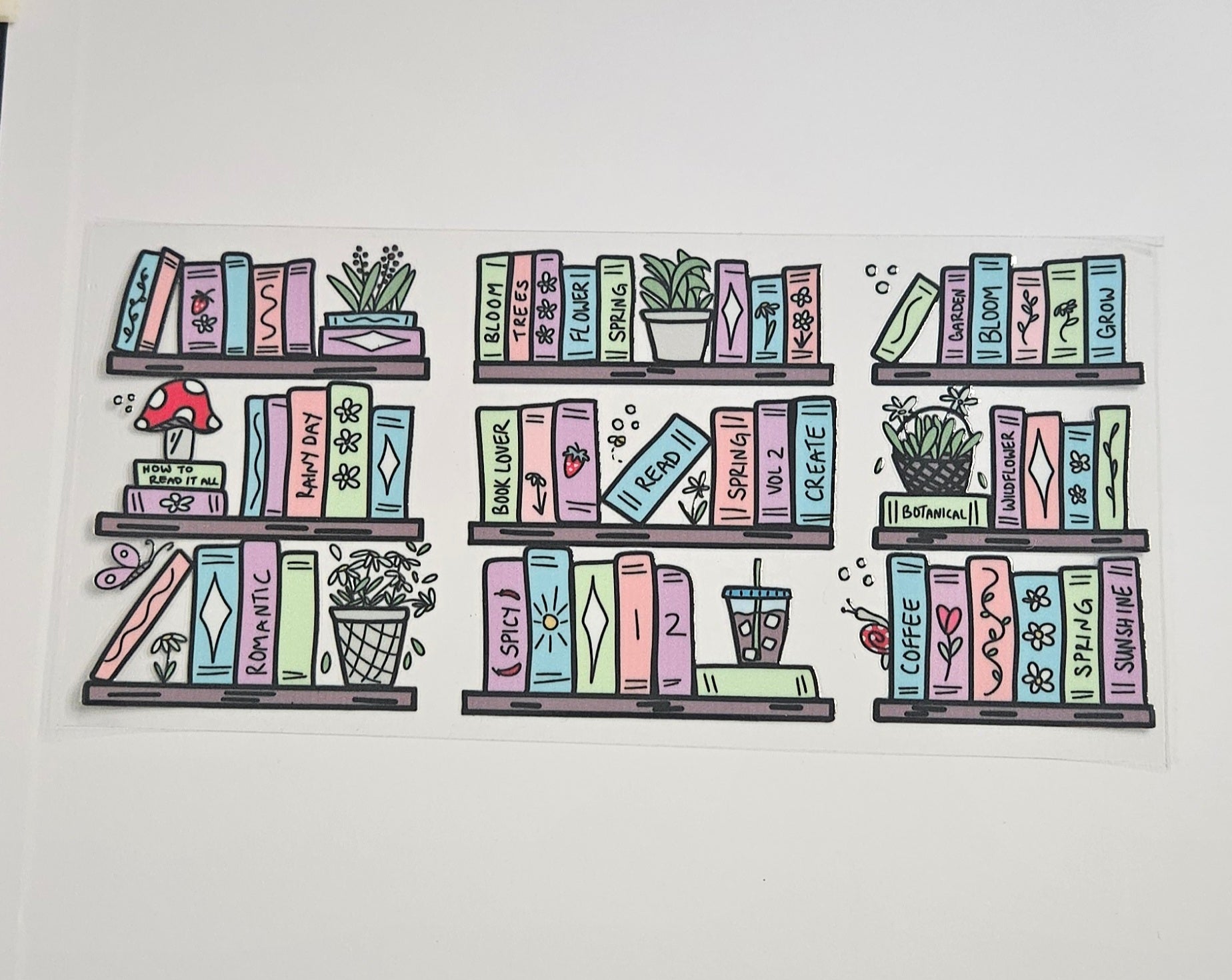Bookshelf Dreams Glass Cup