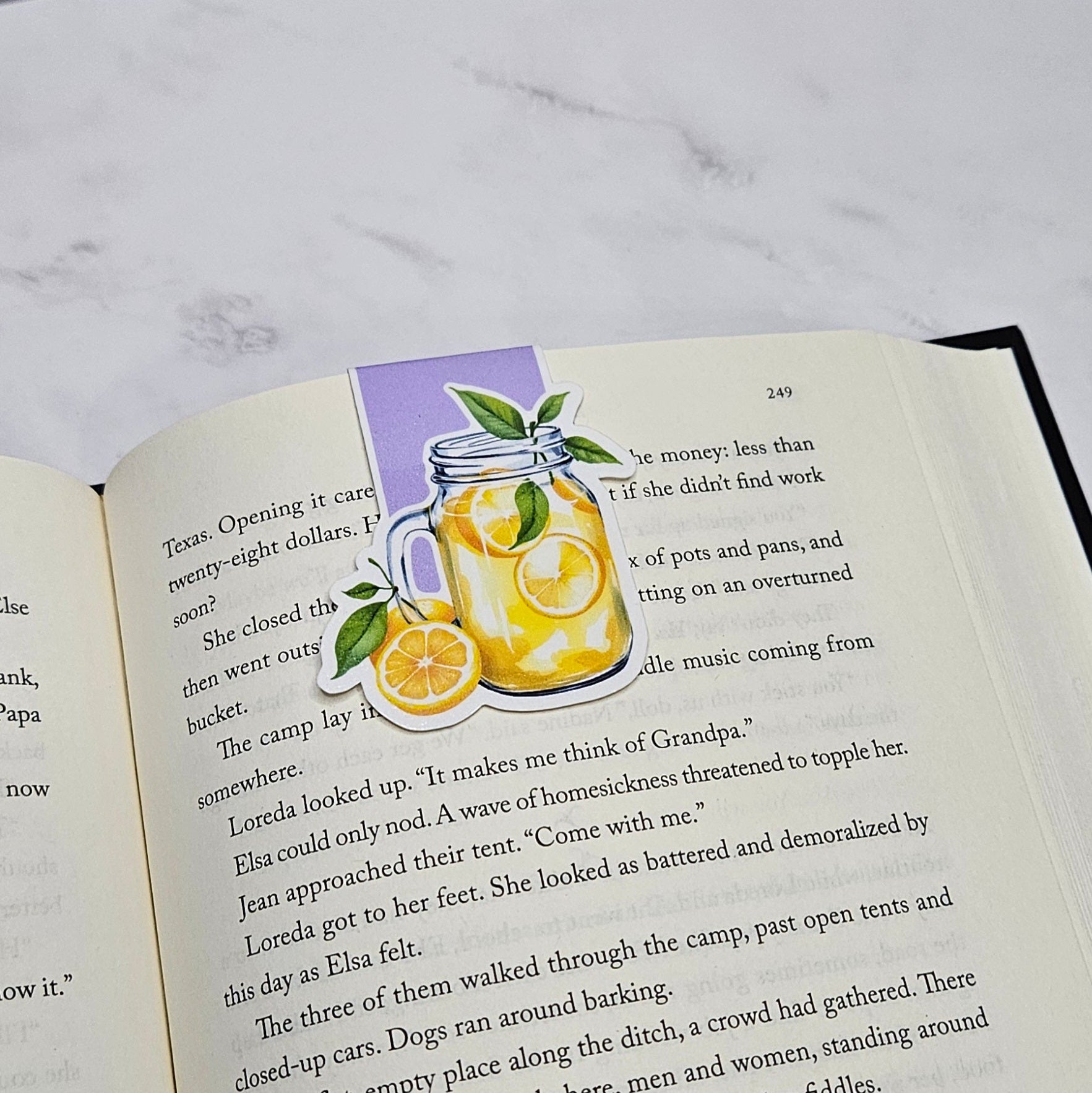 Sip & Read Lemonade Magnetic Bookmark